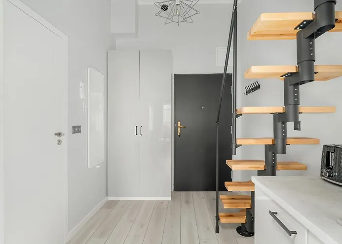Charming And Modern With Mezzanine In Center By Renters * Poznań
