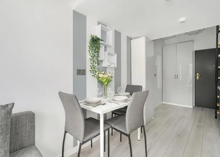 Charming And Modern With Mezzanine In Center By Renters * Poznań