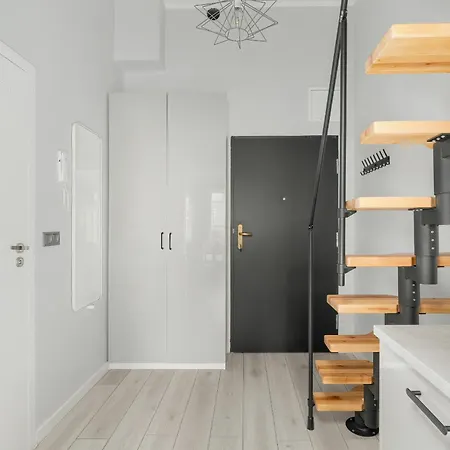 Charming And Modern With Mezzanine In Center By Renters * Poznań