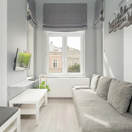 Charming And Modern With Mezzanine In Center By Renters * Познань